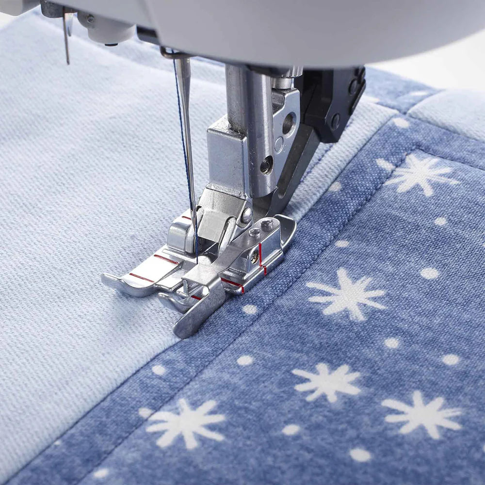 PFAFF - 1/4" Right Guide Foot for IDT #820924096