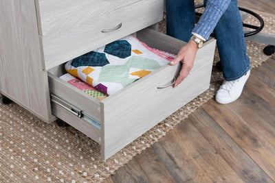 Koala Quilter's Vision with Companion Chest Caddy