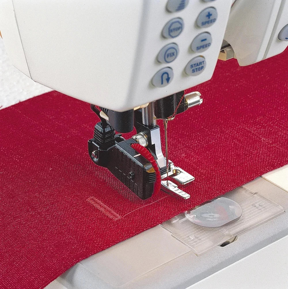 Husqvarna Viking - Sensor One-Step Buttonhole Foot (9) #68020445