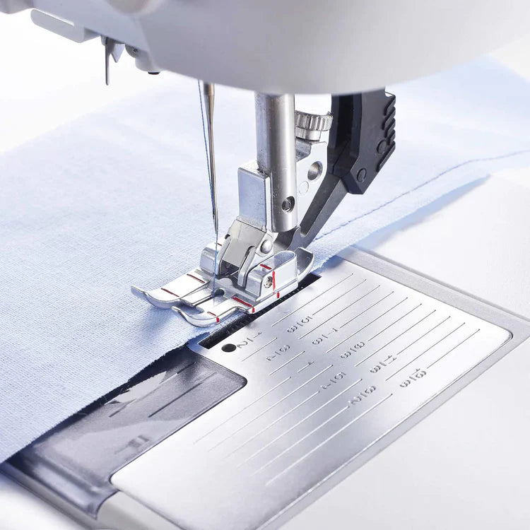 PFAFF - 1/4" Quilting Foot for IDT #820926096