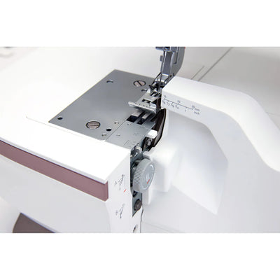 HUSQVARNA VIKING AMBER Air S 500 - Coverlock Machine