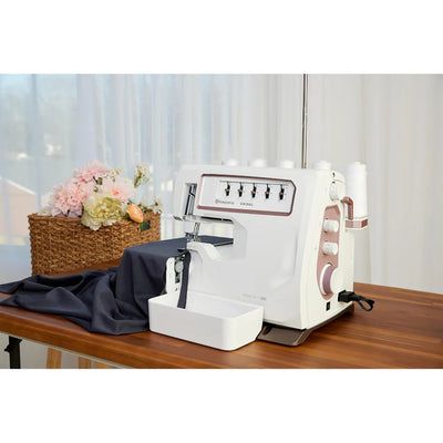 HUSQVARNA VIKING AMBER Air S 500 - Coverlock Machine