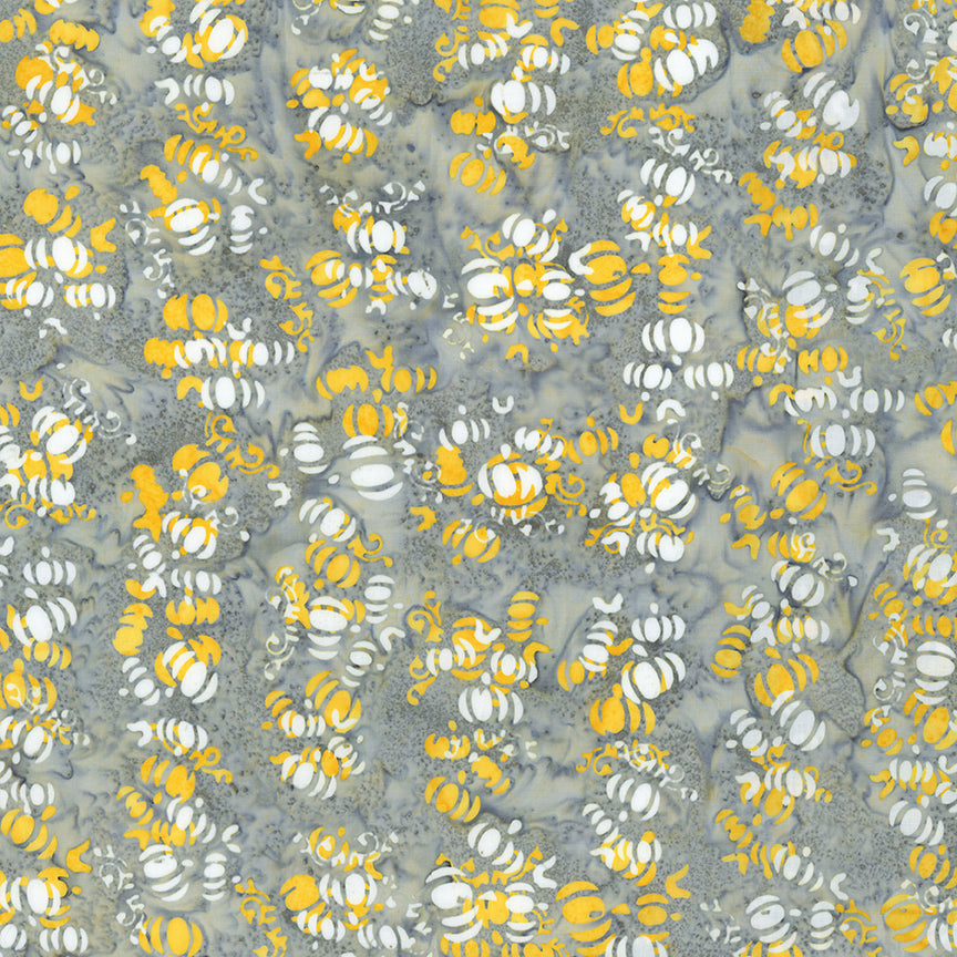 Riley Blake Designs Batiks - Whispering Hallows, Moonbeam || SOLD BY THE HALF YARD