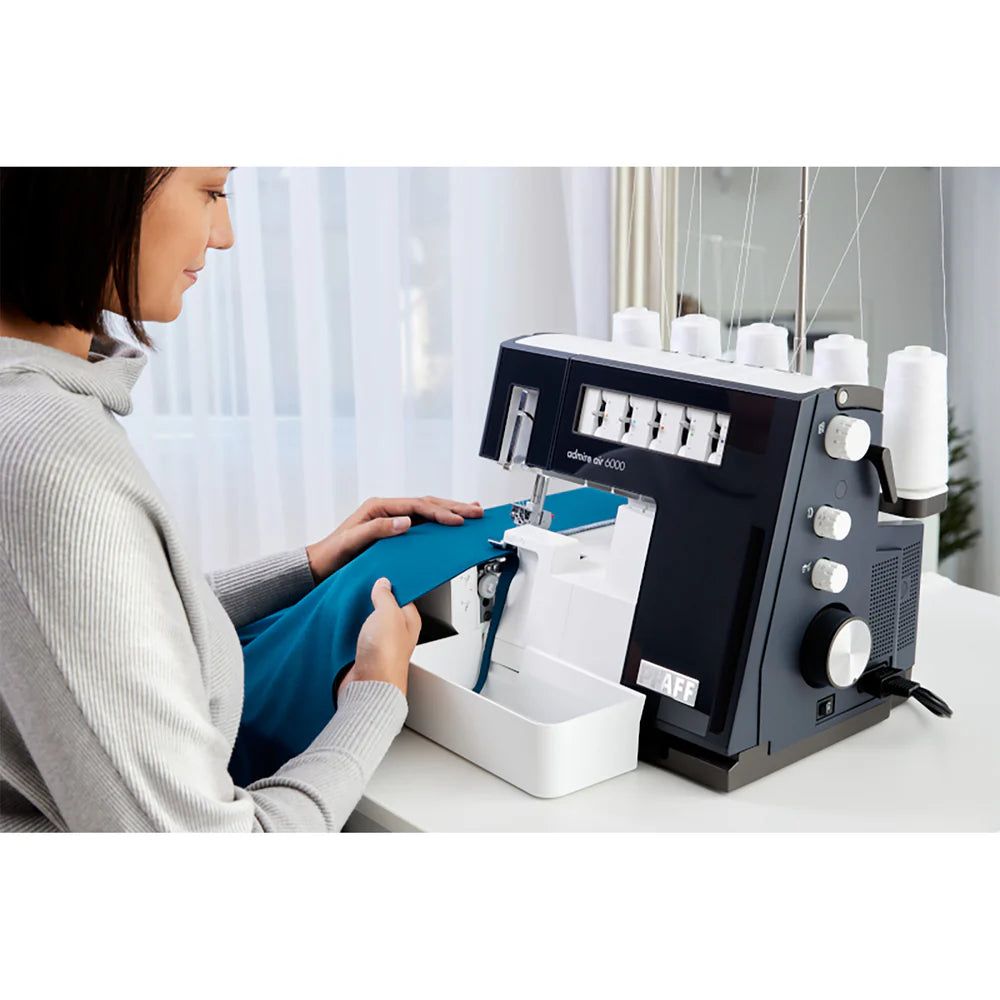 PFAFF admire air 6000 - Black Coverlock Machine