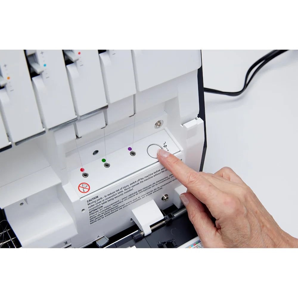 PFAFF admire air 6000 - Black Coverlock Machine