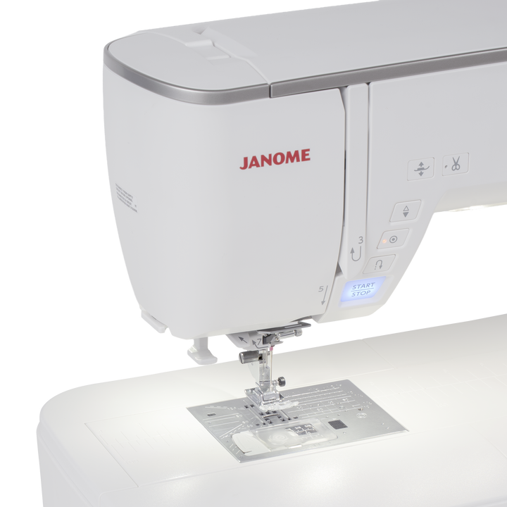 Janome Skyline S8