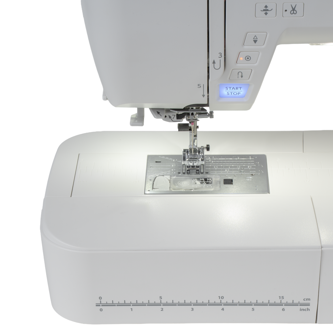 Janome Skyline S8