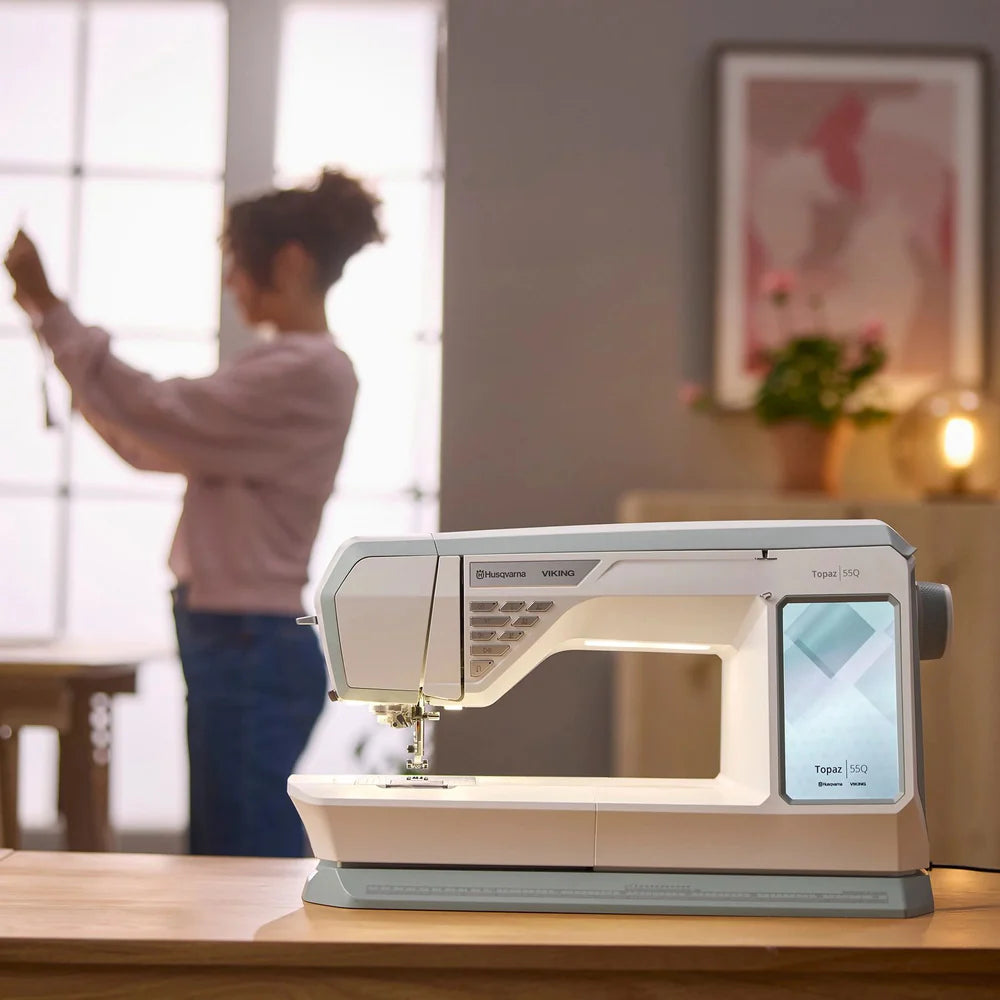 HUSQVARNA VIKING TOPAZ 55Q - Sewing Machine