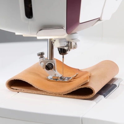 HUSQVARNA VIKING DESIGNER TOPAZ 65 - Sewing & Embroidery Machine