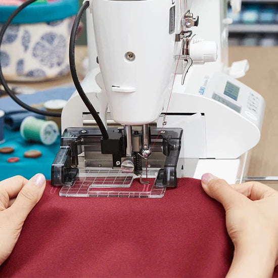 JUKI EB1 Professional Buttonholer For TL Machines