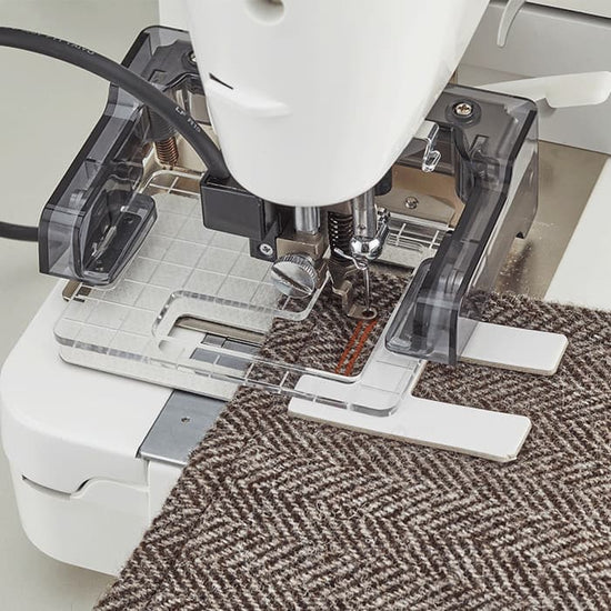 JUKI EB1 Professional Buttonholer For TL Machines