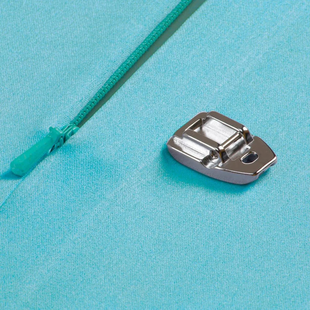 Babylock - Invisible Zipper Foot #ESG-IZF