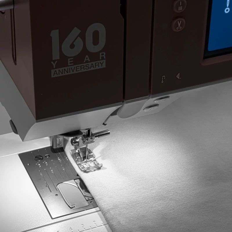 PFAFF Quilt Ambition 635 - With Bonus Package