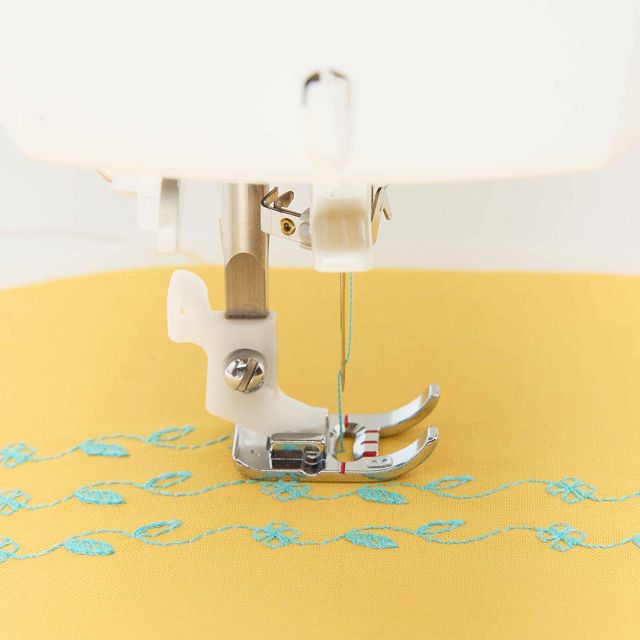 HUSQVARNA VIKING ONYX 30 - Sewing Machine