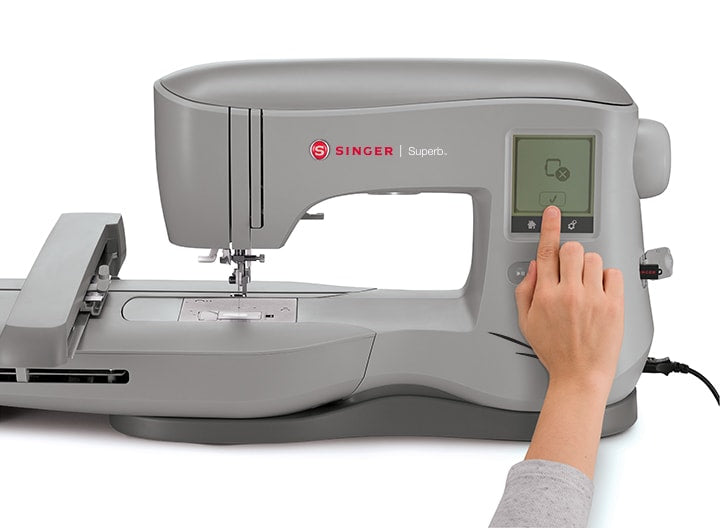 Singer_Superb_EM200_Embroidery_Machine_LCD_Touch_Screen_ivwezj_qy8u5l