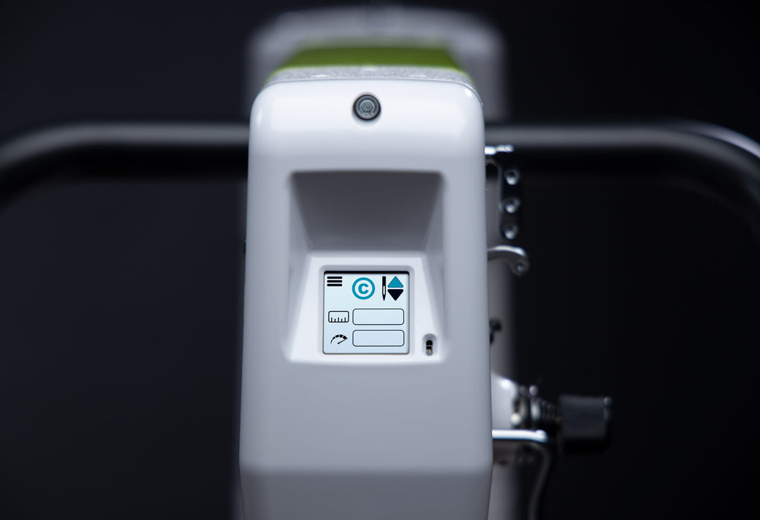 moxie-full-color-display