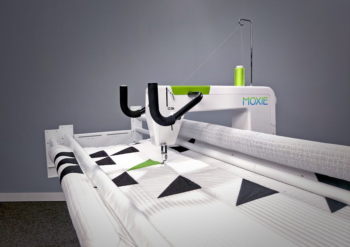 moxie-on-loft-studio-web