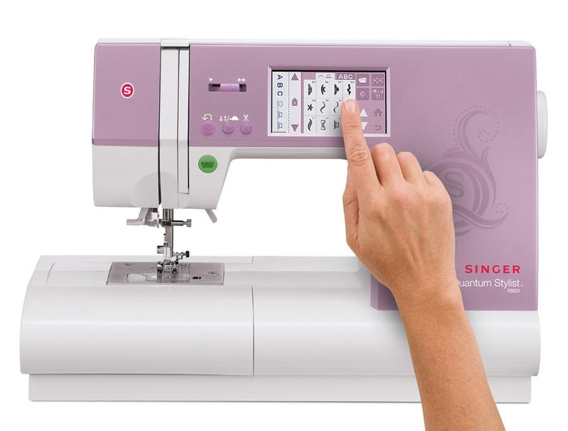 [BRAND NEW] SINGER 9960 Computerized Sewing Machine [NEVER OPENED]